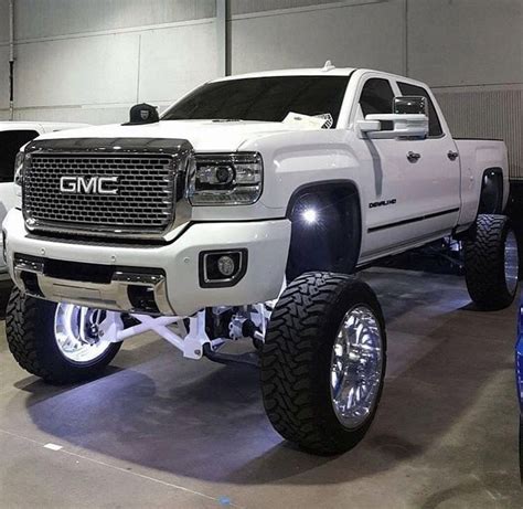 Nice Jacked Up Trucks Jackeduptrucks Jacked Up Trucks Gmc Trucks