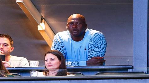 ESPN, Netflix announce 10-part Michael Jordan documentary series that ...