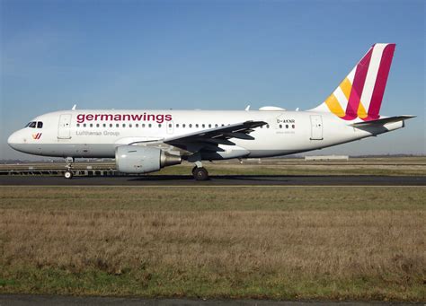 D Aknr Airbus A C N Germanwings Cdg Lfpg Flickr