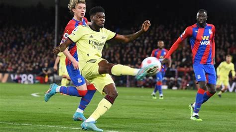 Has Thomas Partey S Drop In Form Tarnished His Best In Position