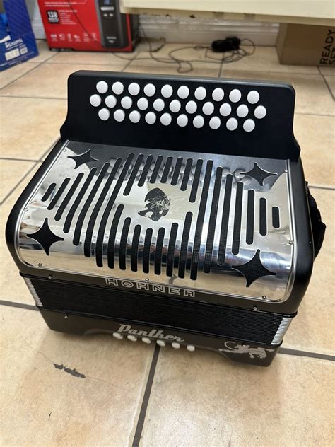 Hohner Panther Accordion 31 Key Diatonic Accordion 805232030920 Ebay