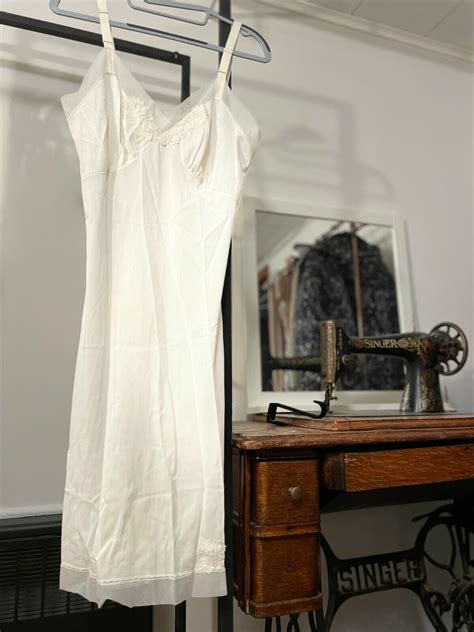 Vintage Slip Kayser Nylon Lingerie Gem