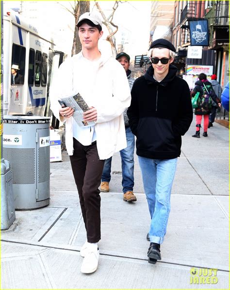 Troye Sivan And Boyfriend Jacob Bixenman Step Out In Nyc Photo 4020657 Pictures Just Jared