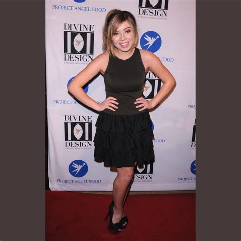 Jennette Mccurdy Fan Page Jennettemccurdysonse Adicionou Uma Foto Em