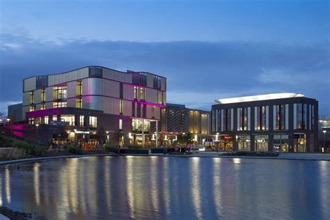 Southwater Square, Telford | RIBAJ