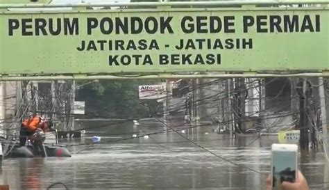 Perum Pondok Gede Permai Terendam Banjir 5 Meter Terparah Di Bekasi