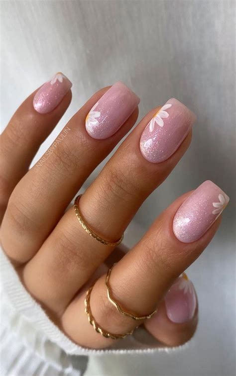 Best 25 Aesthetic Short Nails You Must Try This Year