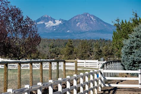 Moutain View Oregon Seven Peaks Estate Fay Ranches