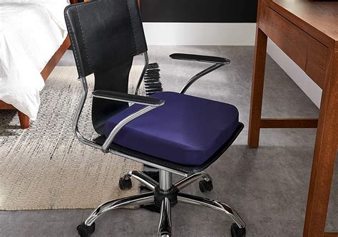 Best Ergonomic Seat Cushions 2022: Pads, Backrests for Lumbar Support