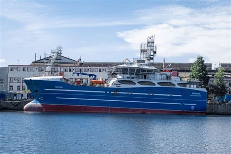 На «Северной верфи» ОСК провели учения по борьбе за живучесть судов ...