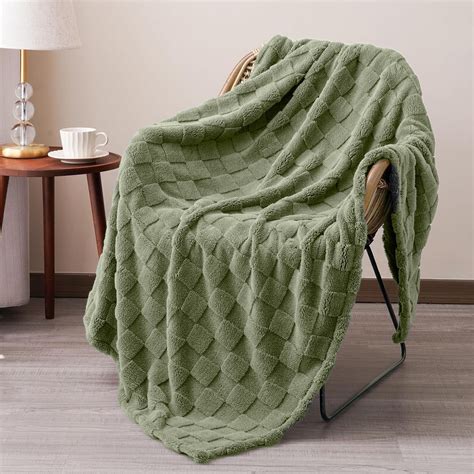 TUWABEII Cotton Blankets Queen Size Luxury Waffle Weave Super Soft