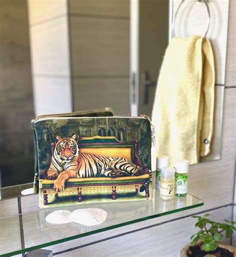 TIGER Cosmetic Bag Mzansi Trading