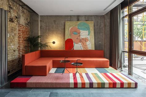 Bauhaus 100 - The Colourful Rise of Modernism - Anne Roselt Design