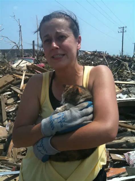 She Found Her Cat Alive In Homes Debris Days After Joplin Tornado