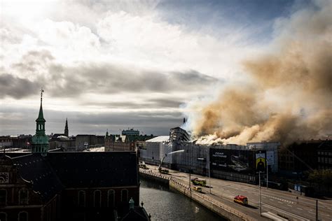 Brand in historischer Börse in Kopenhagen unter Kontrolle BRF Nachrichten