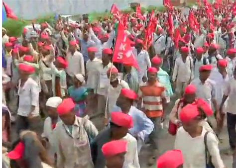 All India Kisan Sabha protest march reaches Bhiwandi, over 30,000 farmers demand loan waiver ...