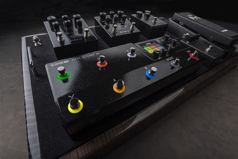 Line 6 HX Stomp XL Effects Processor Provides Eight Footswitches