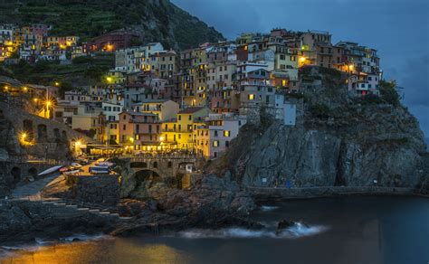 #772005 Manarola, Italy, Houses, Night - Rare Gallery HD Wallpapers