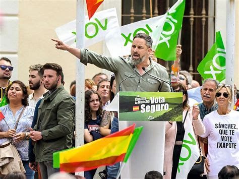 Santiago Abascal le leader de Vox qui galvanise l extrême droite