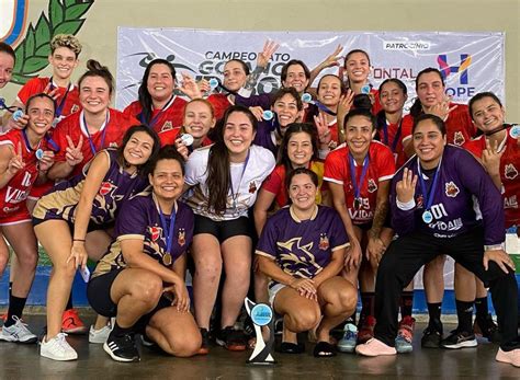 Cerrado Vence Seven Comandos E Tri Feminino No Goiano De Handebol