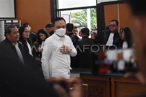 RICKY RIZAL DIVONIS 13 TAHUN PENJARA ANTARA Foto