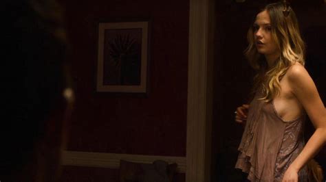 Naked Emily Meade In The Leftovers