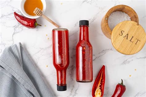 Homemade Sriracha Sauce Recipe Pepper Geek