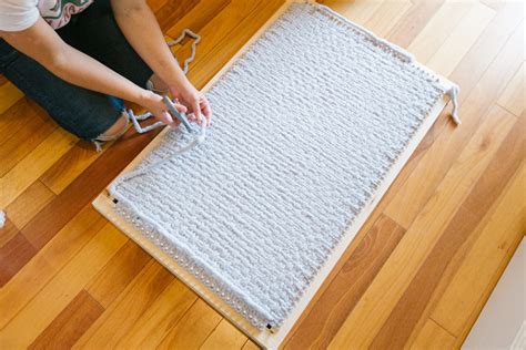 How To Build A Diy Rug Loom Home Improvement Projects To Inspire And