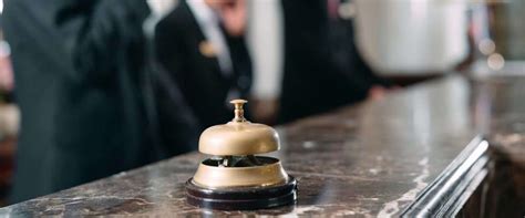 Hr Challenges In The Hospitality Industry Aps Payroll