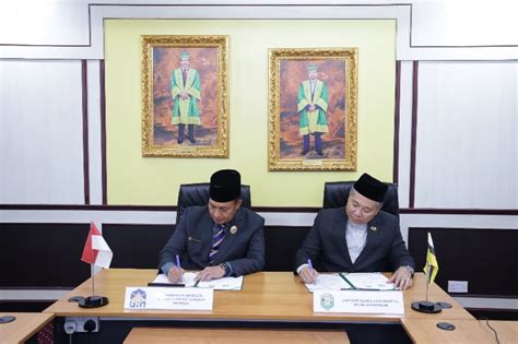 MAJLIS PENANDATANGANAN MEMORANDUM PERSEFAHAMAN DENGAN UNIVERSITAS ISLAM