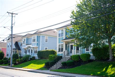 Newport Heights Apartments - Newport, RI 02840