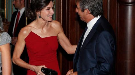 Dieta Reina Letizia La Bebida Y La Dieta Que Ayuda A La Reina Letizia A Estar Tonificada Y Sin