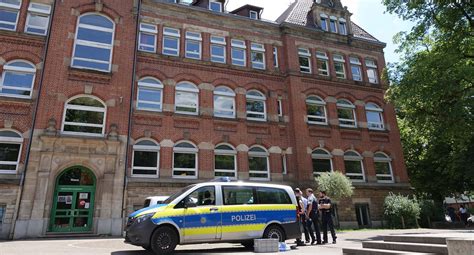 Gewalttat In Der Katharinenschule In Esslingen Am Neckar Baden