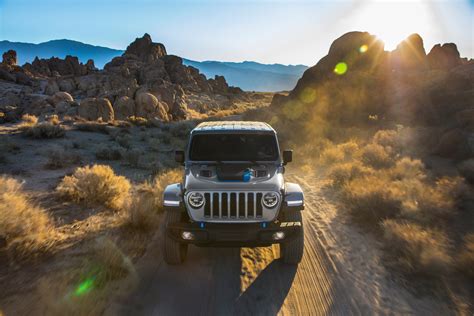 Jeep Wrangler 4xe 2021 Diperkenal Gabung Enjin 2 0l Turbo Dengan Dua