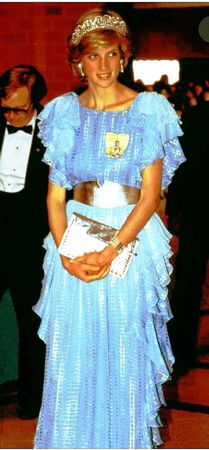 Pin Von Manpreet Clicks Auf Princess Diana Dresses In 2021 Prinzessin