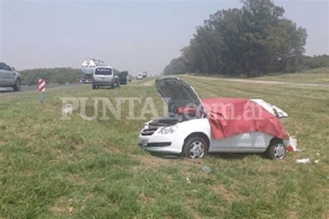 LA VIDRIERA DE LEONES Una mujer murió tras un despiste y vuelco en