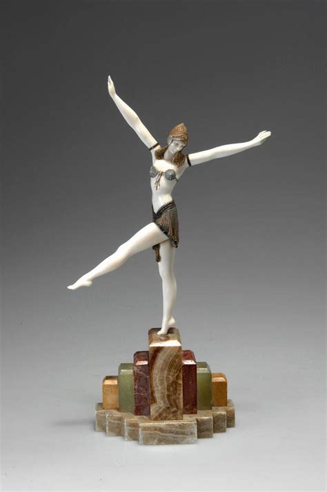 ART DECO SCULPTURE FAN DANCER World of Art Художественный декор