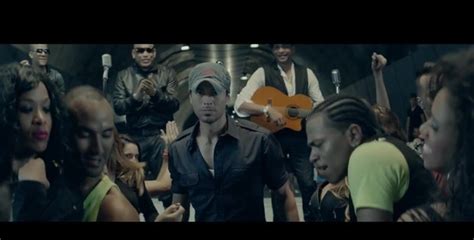 Video Enrique Iglesias Estrena Un Nuevo éxito «bailando — Radio Corazón