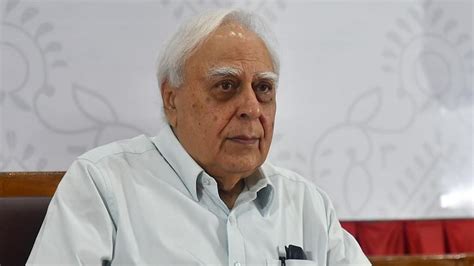 Mp Kapil Sibal Criticises Of British Era Origin Of Criminal Laws Amar