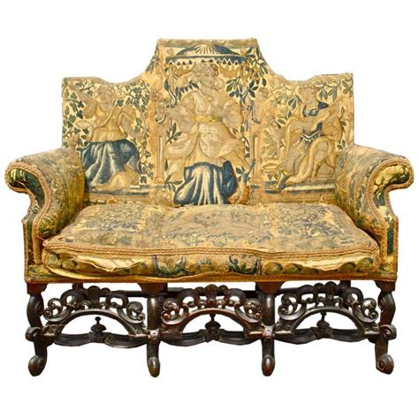 Extremely Rare Period English 17th Century Settee Mobili Mobili