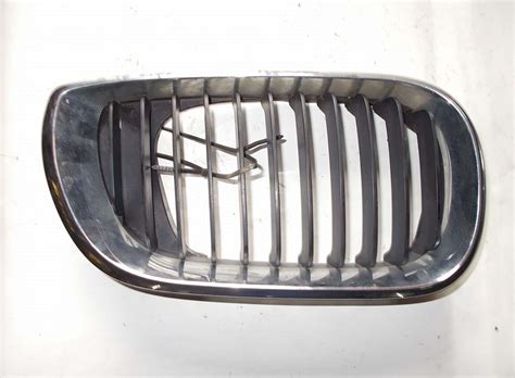 NERKA ATRAPA GRILL PRAWA SEDAN LIFT E46 F VAT Shrot Pl