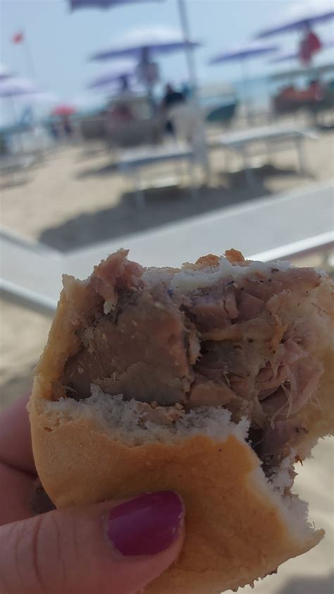 P Nn Efr Gol On Twitter Mercoled Mercato E Panino Alla Porchetta