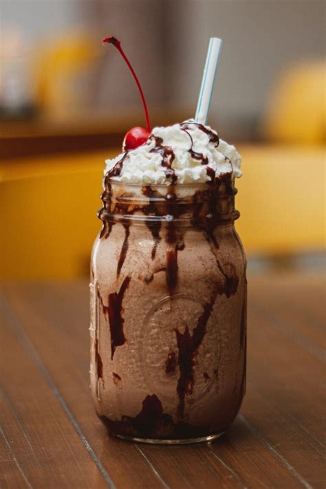 McDonald's Chocolate Shake Recipe - Insanely Good