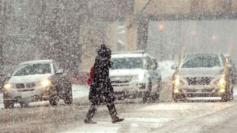 Snowstorm with dangerous blizzard conditions slams Midwest: Latest ...