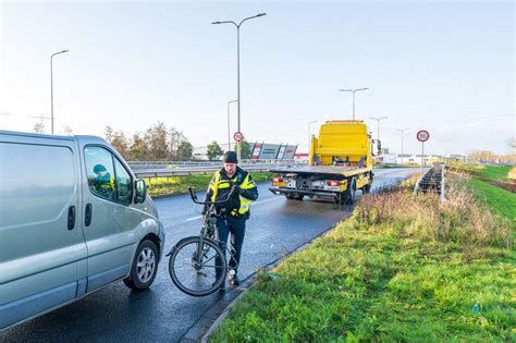 Fietser Overleden Na Aanrijding Met Bestelbus In Marslanden Zwolle