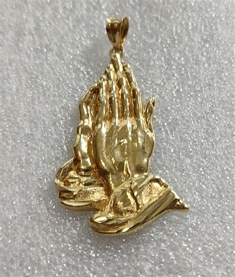 K Solid Y Gold Praying Hands Pendant Size Gem