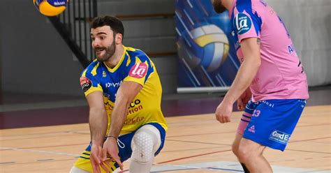 Volley Ball Elite Masculine Play Down Epinal Triomphe Au Bout Dun