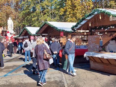 Asti Nel Primo Giorno Del Magico Paese Di Natale Rispuntano Gli