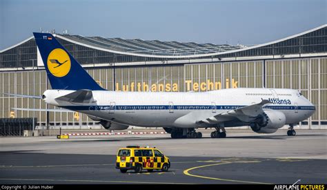 D ABYT Lufthansa Boeing 747 8 At Frankfurt Photo ID 1022893