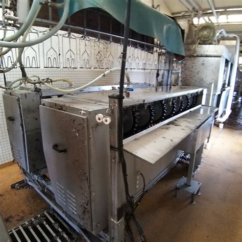 Bayle Counter Rotating Plucker Phi Drobtech Poultry Processing Machines